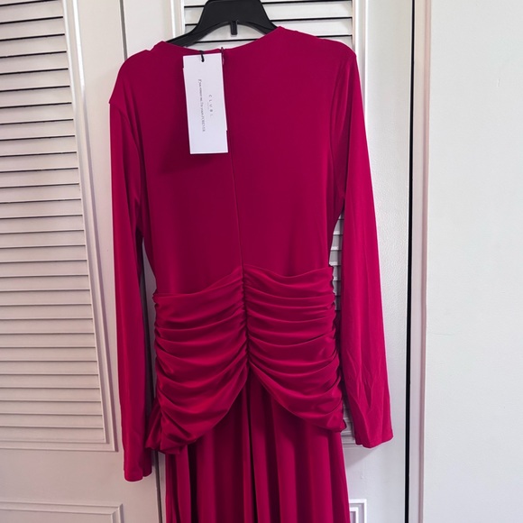 Club London ESTRELLA Red High-Neck Maxi Dress With Ruched Detailing - Picture 11 of 16